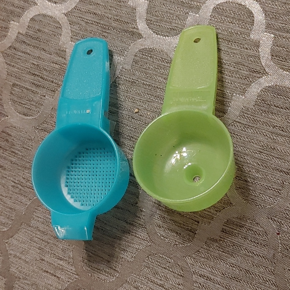 Tupperware lot - Picture 4 of 6